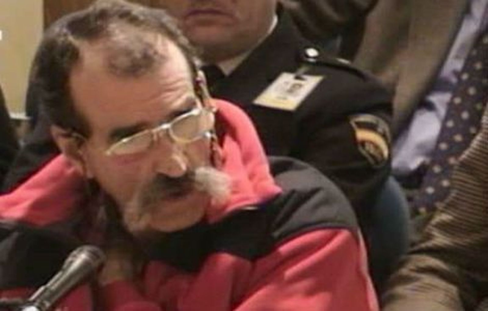 La Audiencia Nacional excarcela a otros nueve etarras y tres miembros de los GRAPO