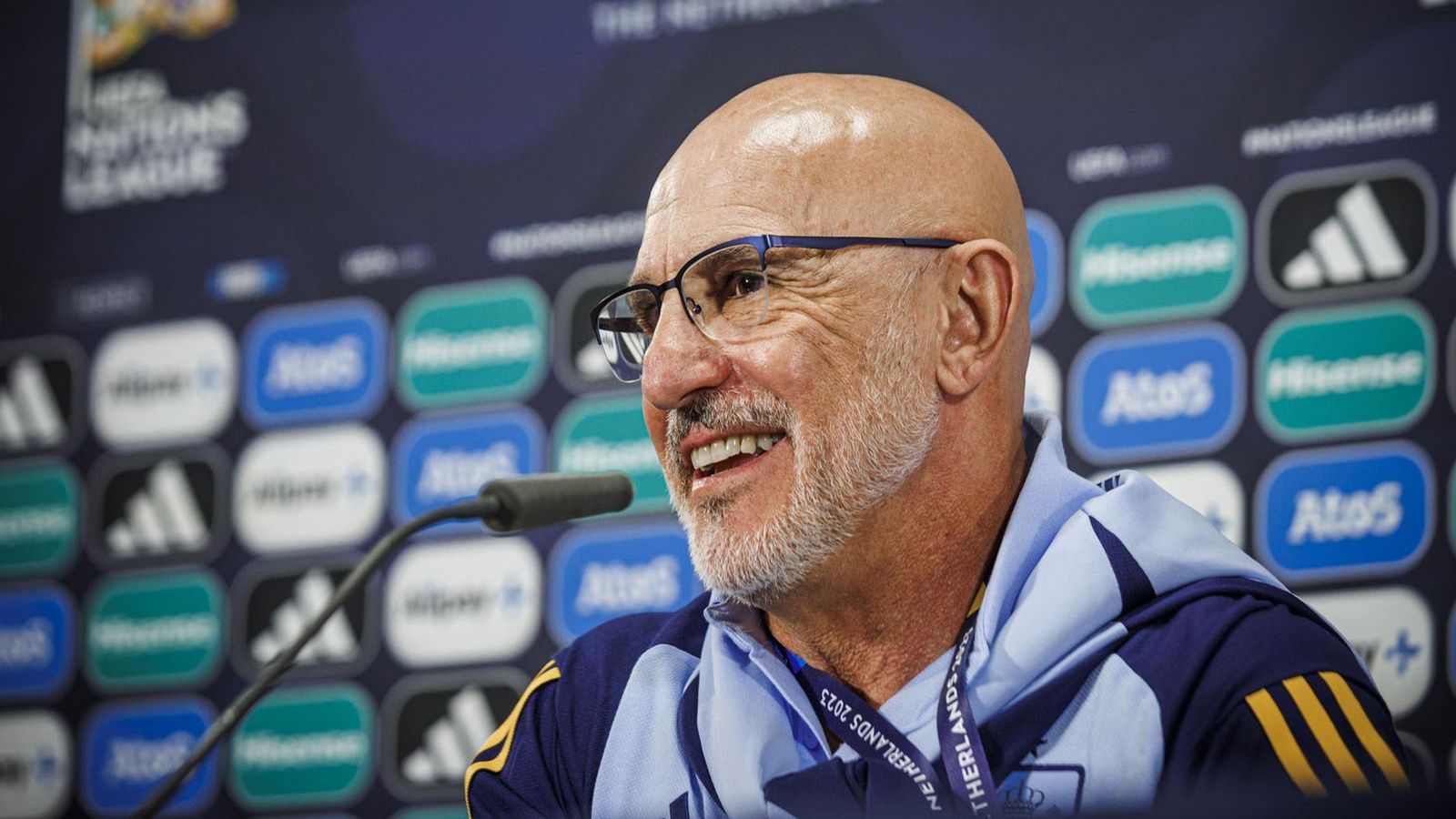 De la Fuente renueva como seleccionador hasta 2026