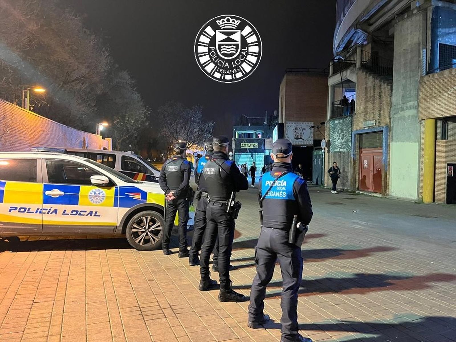 Policía Local de Leganés ante La Cubierta
