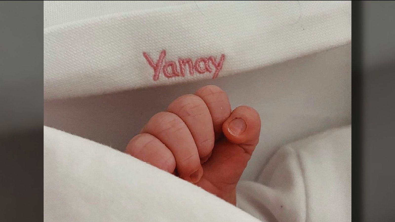 Edurne y David De Gea ya tienen en brazos a su pequeña Yanay