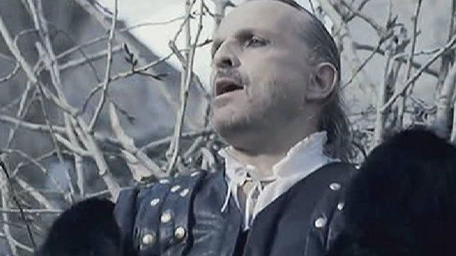 Amo, nuevo trabajo discográfico de Miguel Bosé