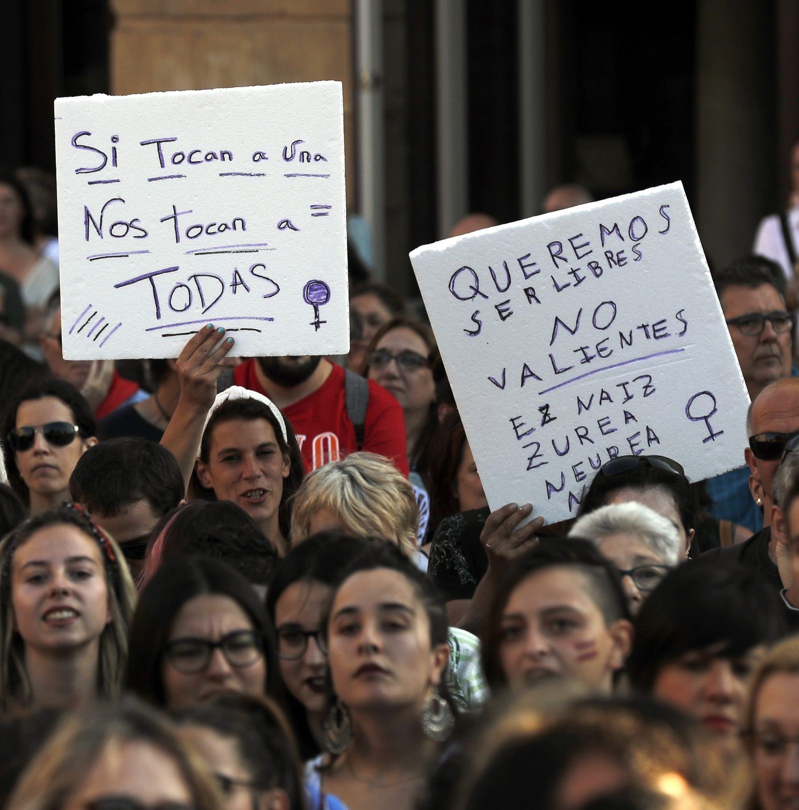 Indignación en Bilbao por la puesta en libertad de 4 de los 6 presuntos implicados en una violación grupal