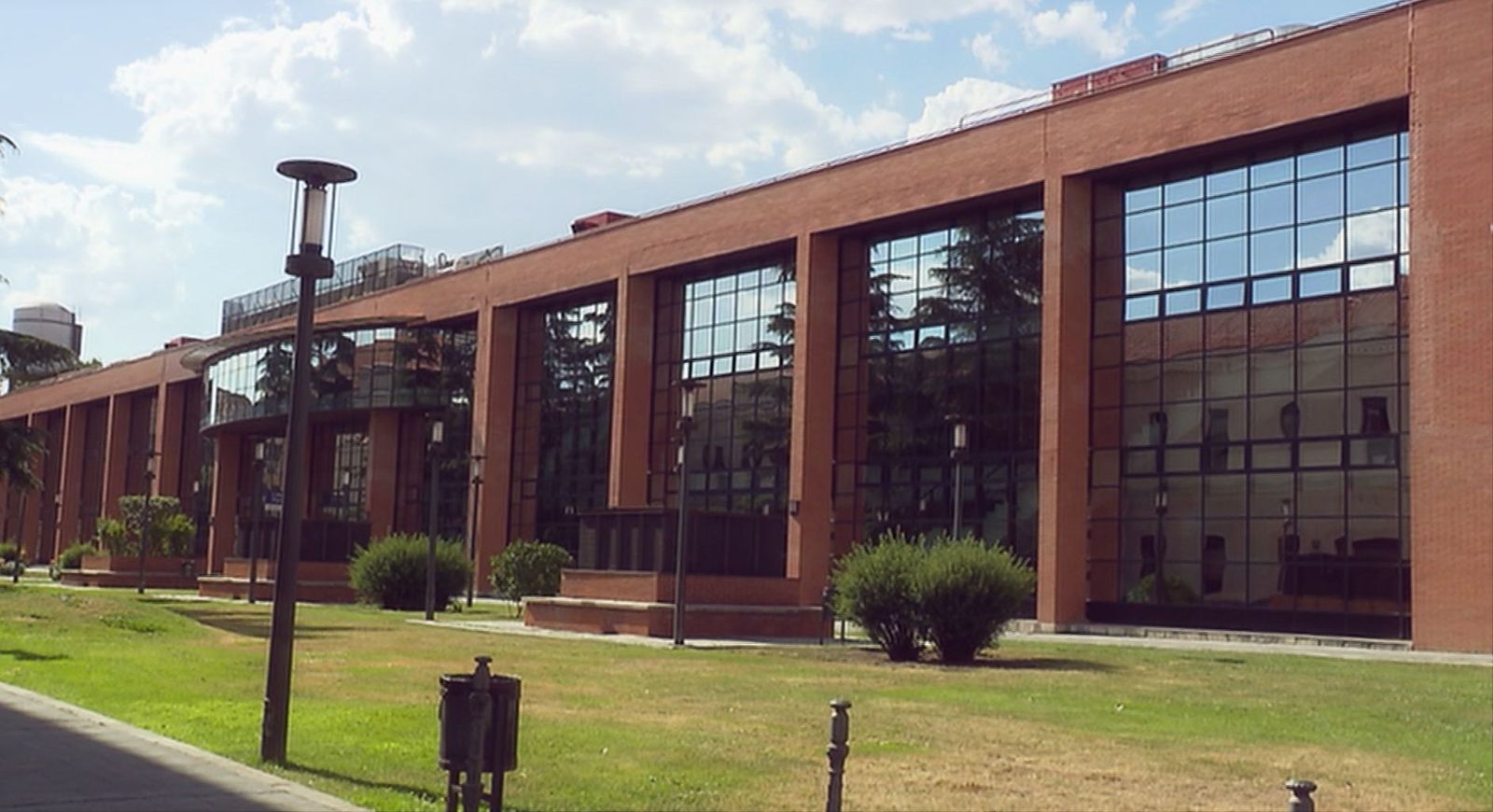 La Universidad Carlos III demandada de nuevo por utilizar 'falsos becarios'