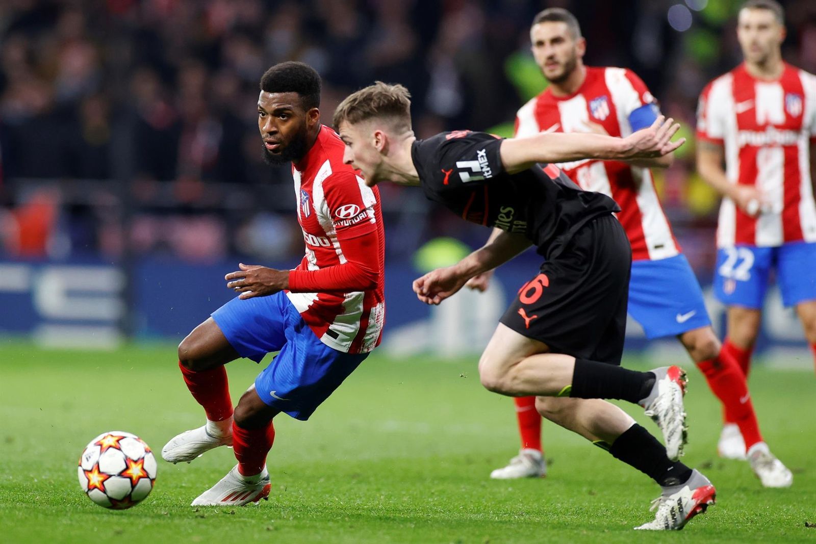 Lemar ante el Milan