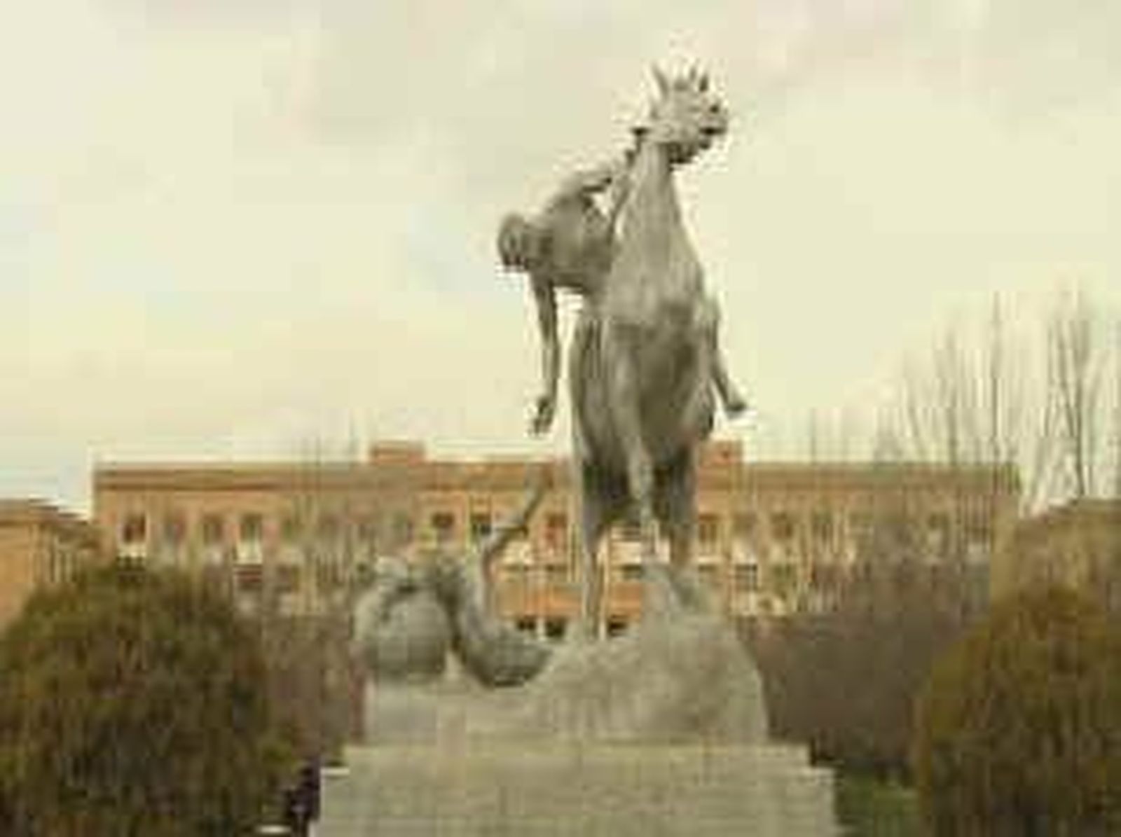 COMPLUTENSE.mp4