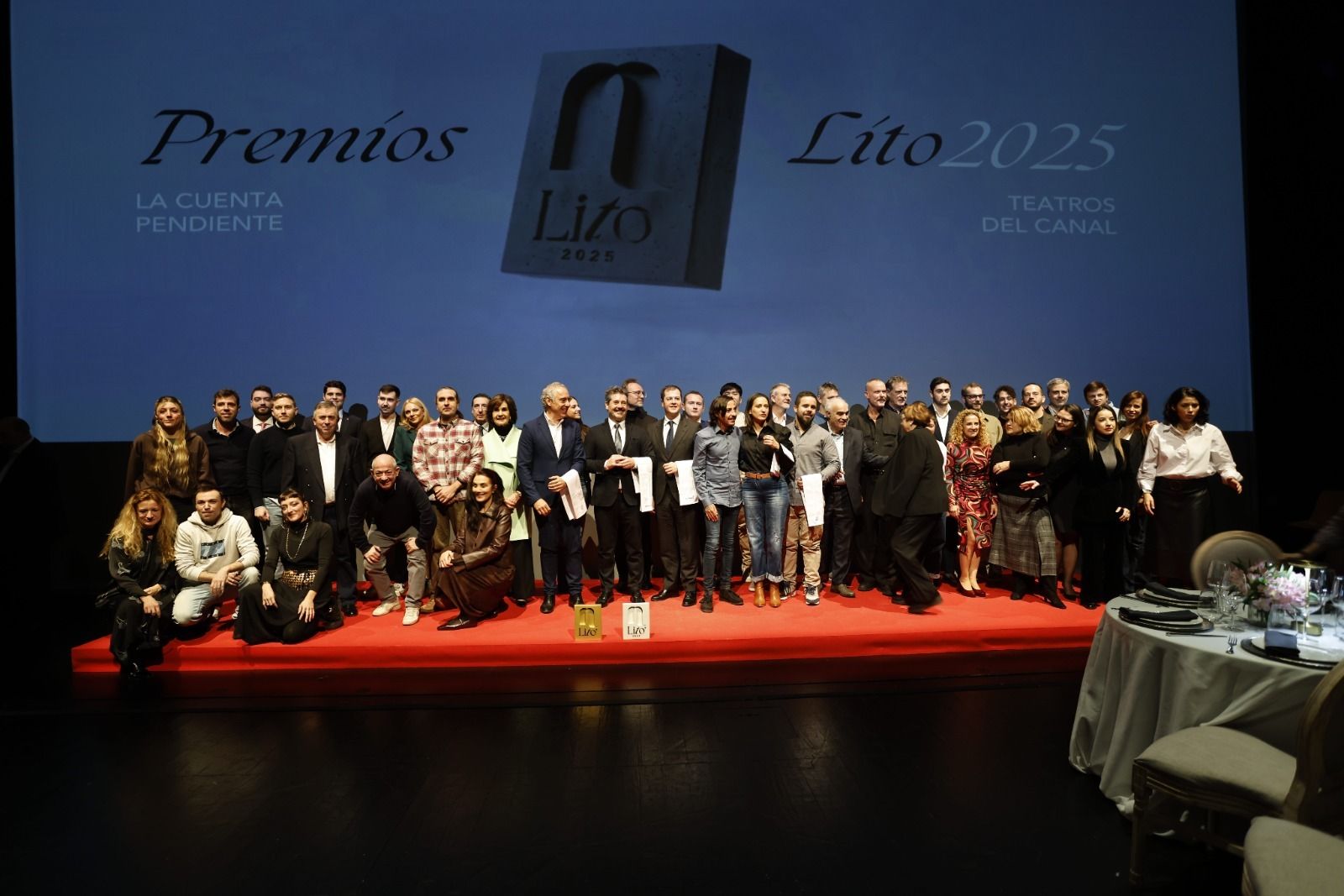 Foto de familiar de los premios LITO 2025