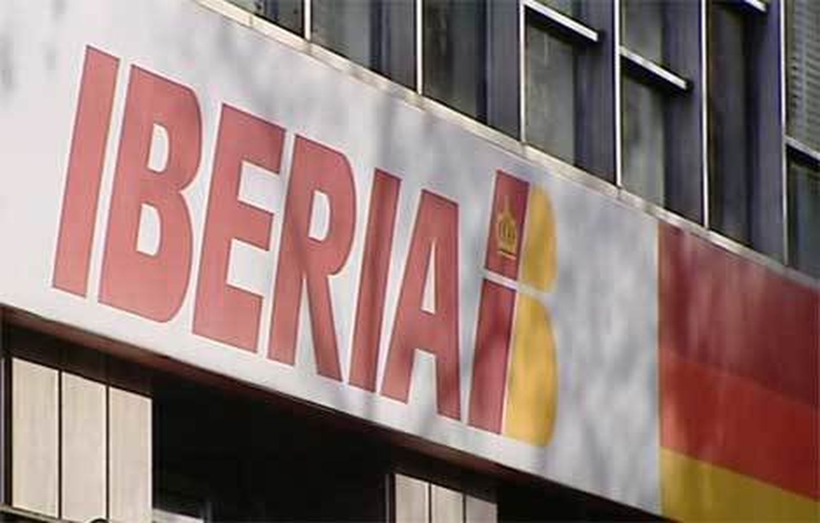 Sepla se suma al acuerdo de los sindicatos para negociar el futuro de Iberia