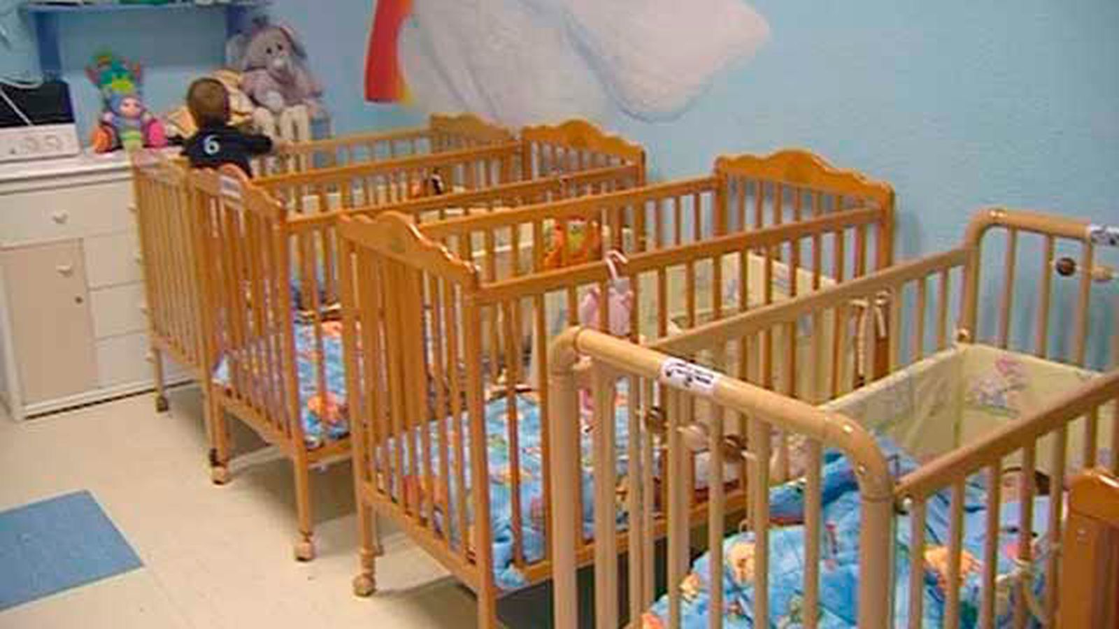 Campaña contra el abandono de bebés