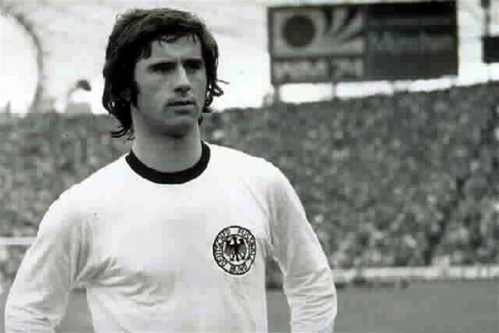 Gerd Müller, apodado 'El Bombardero' o 'Torpedo', murió el 15 de agosto a los 75 años. Llegó al Bayern en 1964 y marcó una era en ese club, que dejó en 1979. Como internacional de su país fue campeón de Europa en 1972 y del Mundo, dos años después.