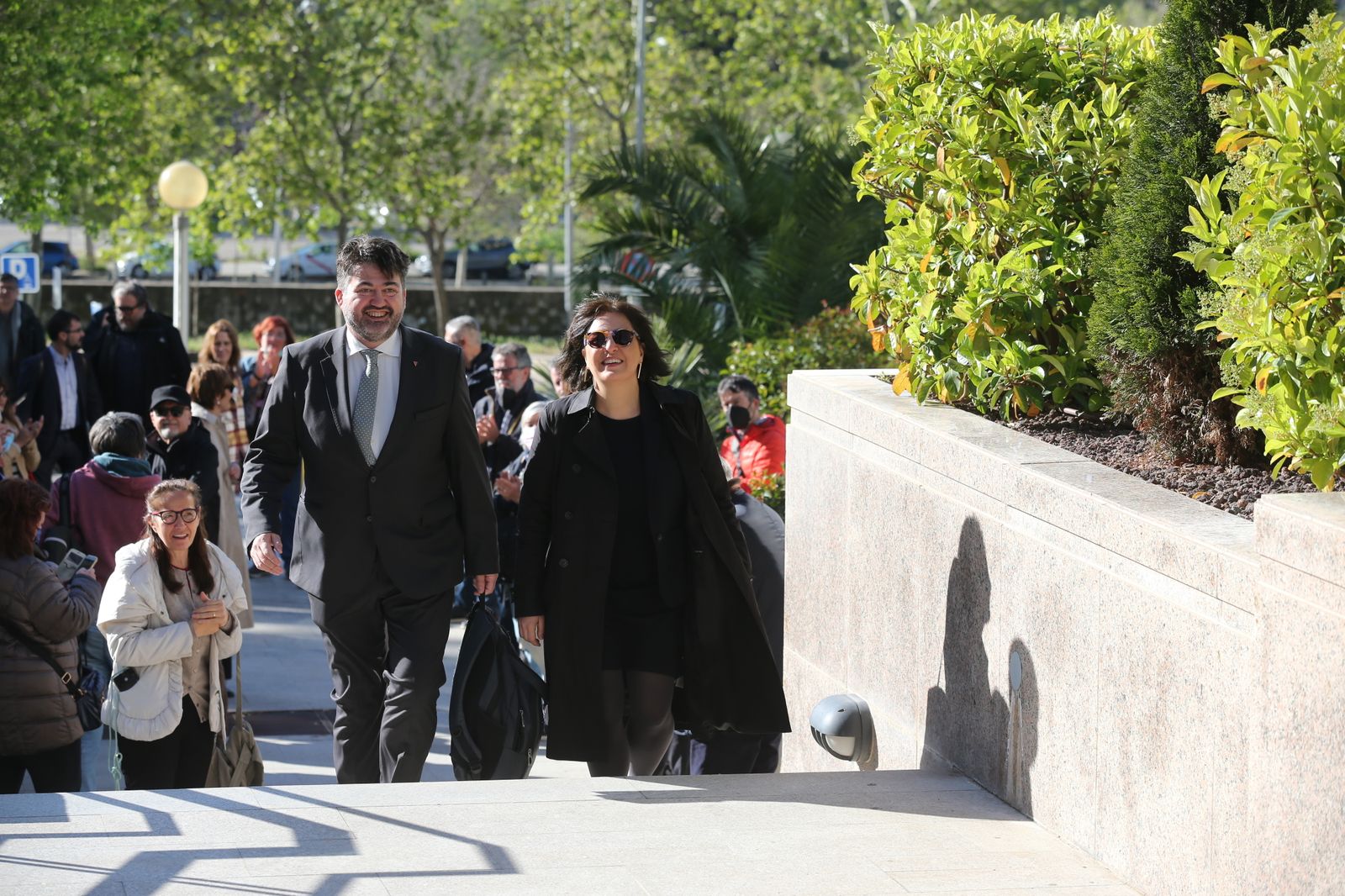 Los exconcejales de Ahora Madrid Carlos Sánchez Mato y Celia Mayer a su llegada a la Audiencia Provincial de Madrid