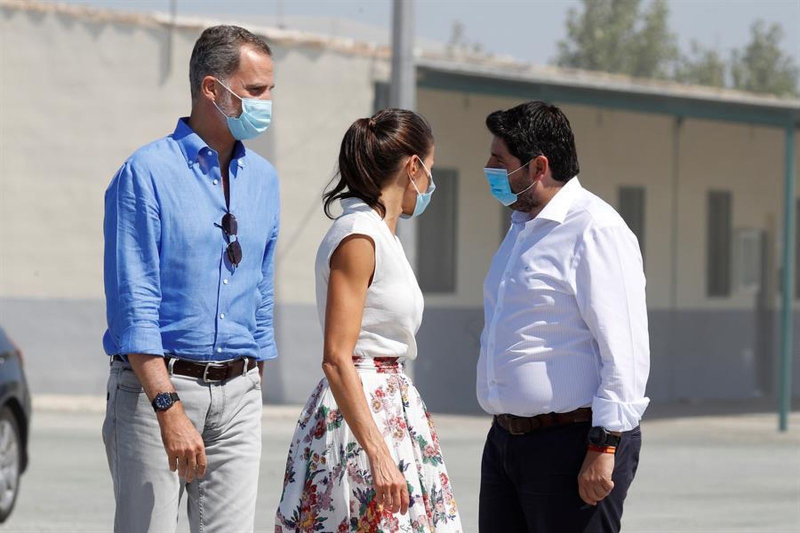 El rey Felipe VI y la reina Letizia son recibidos por el presidente de la comunidad de Murcia Fernando López Miras