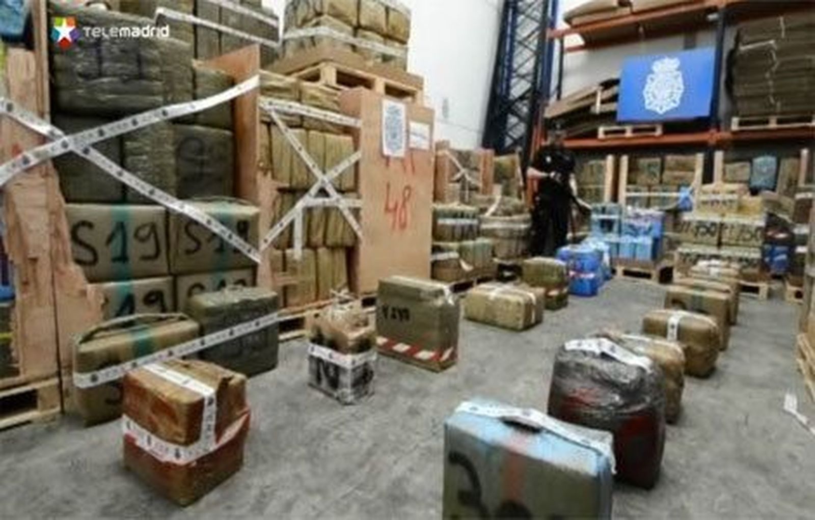 Cae una red que blanqueó 3 millones de euros a través de locutorios de Madrid