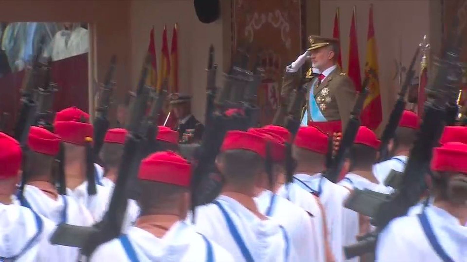 Madrid se viste de gala para celebrar el 12 de Octubre