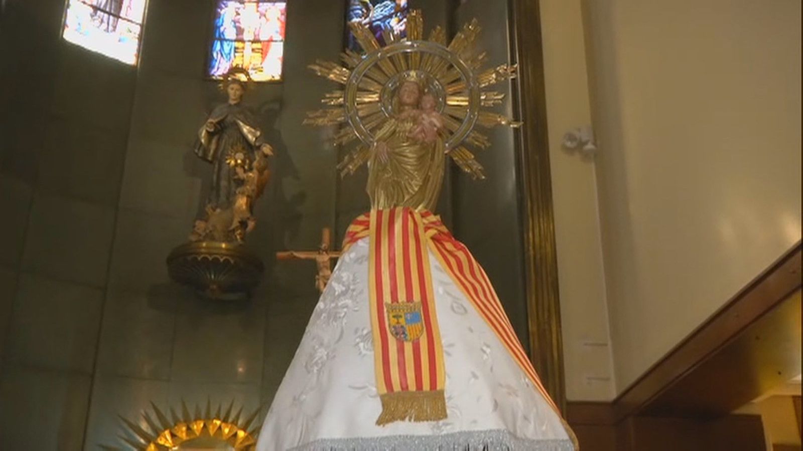 Los aragoneses honran a su patrona según la tradición