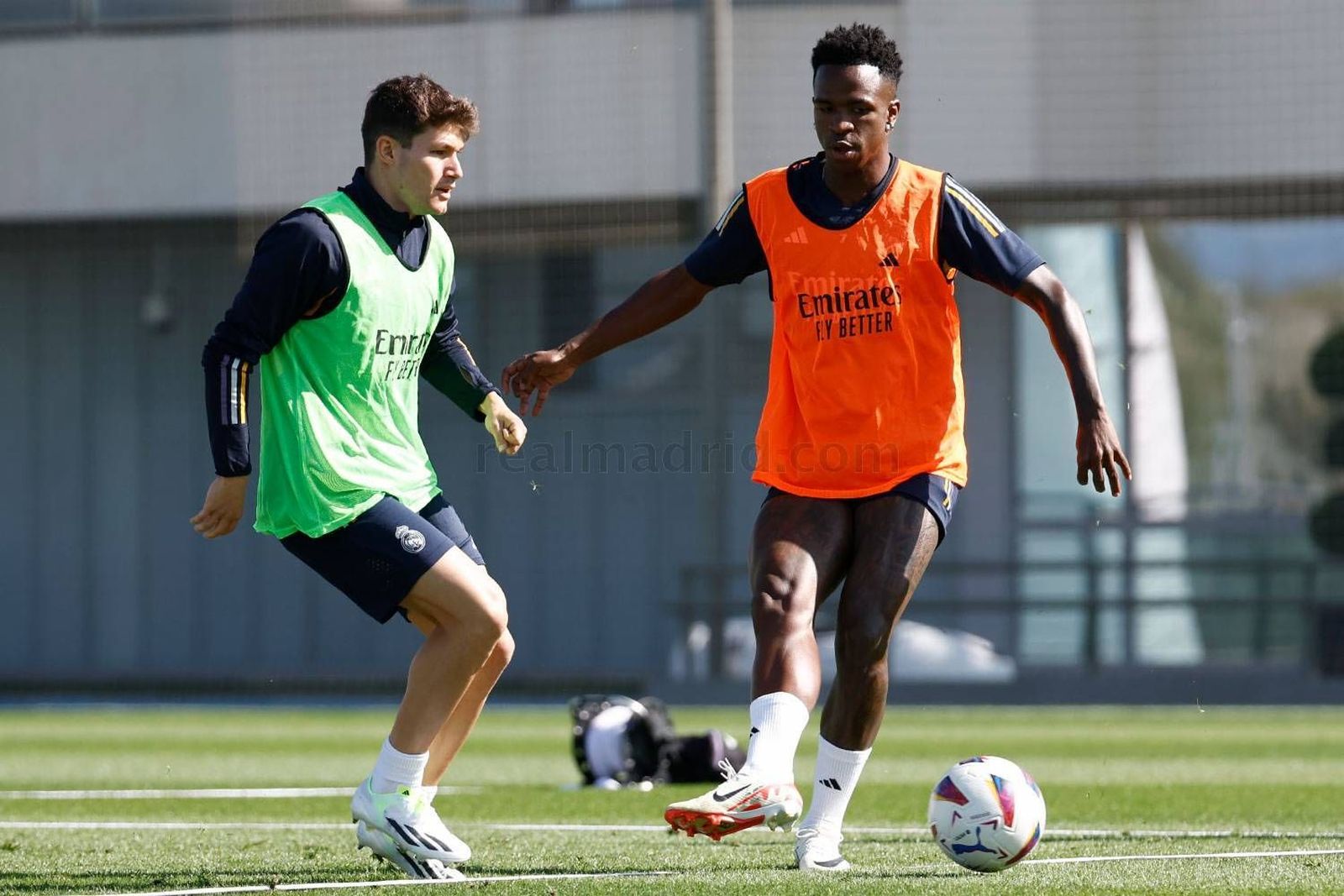 Vinícius y Guler ya se entrenan con el grupo; Bellingham ausente