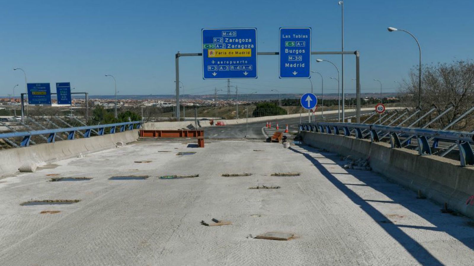 Obras en la M-607