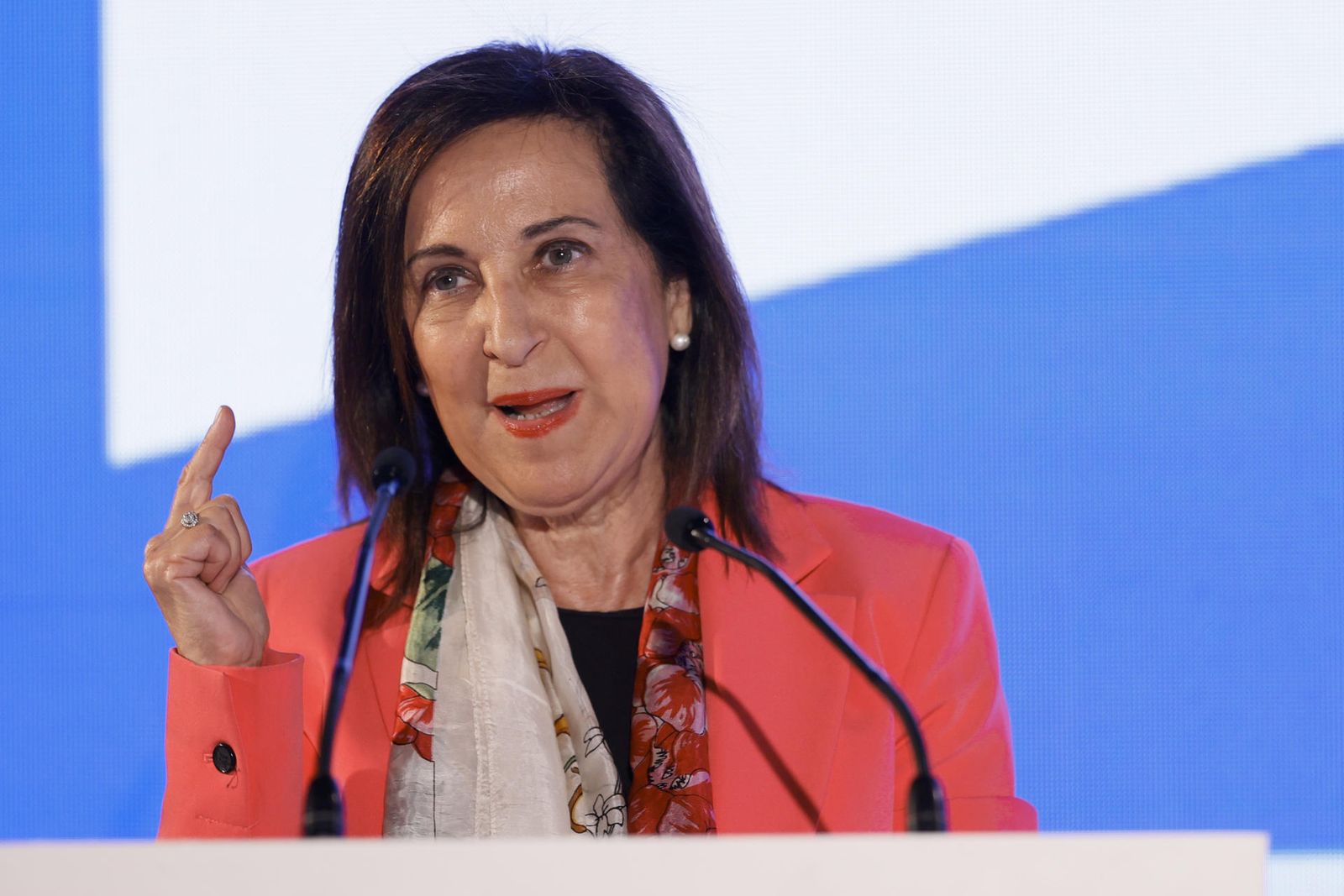 El avión de Robles a Lituania sufre un intento de perturbar su GPS cerca de Kaliningrado