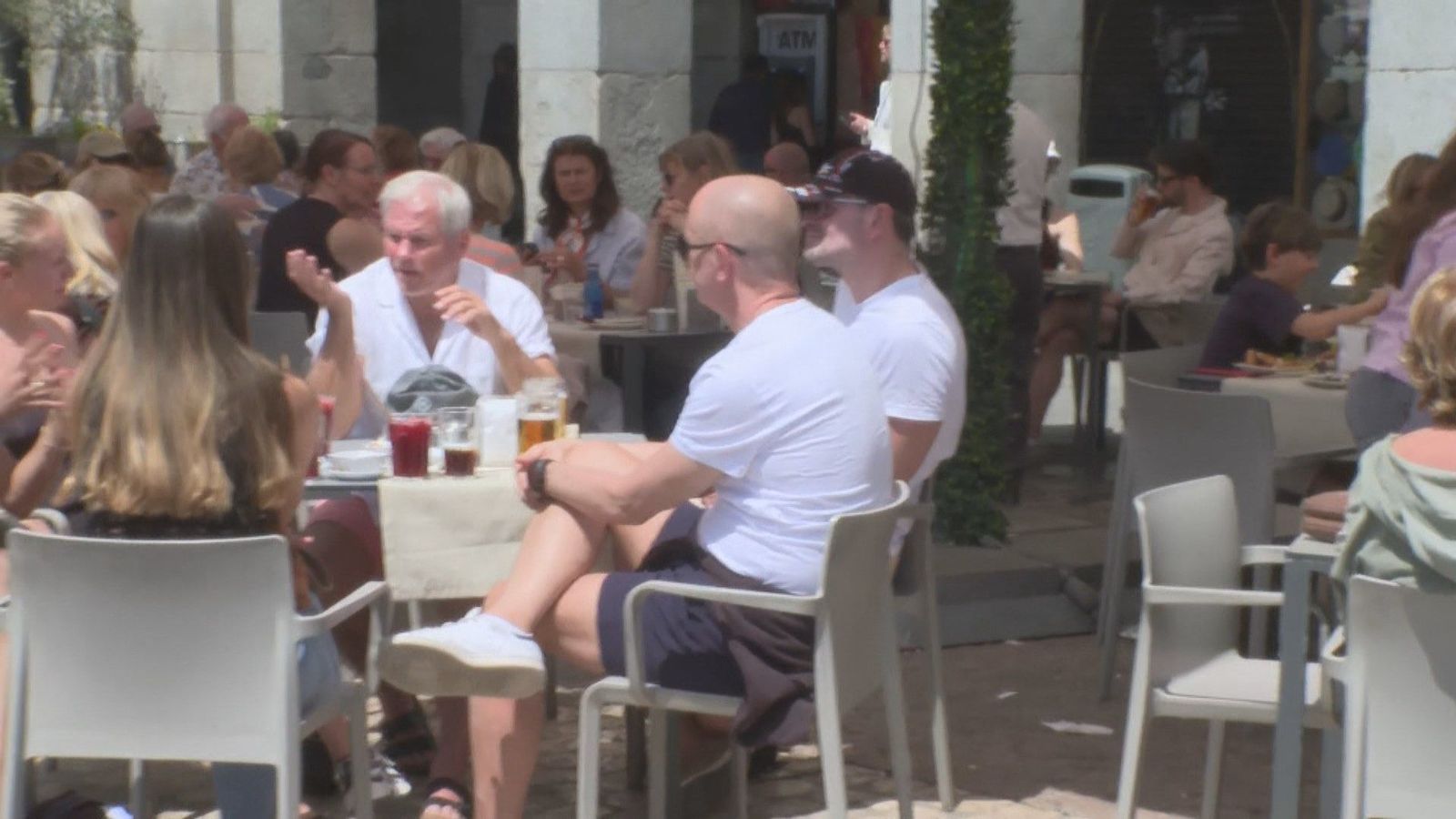 La hostelería madrileña espera un buen puente de Mayo