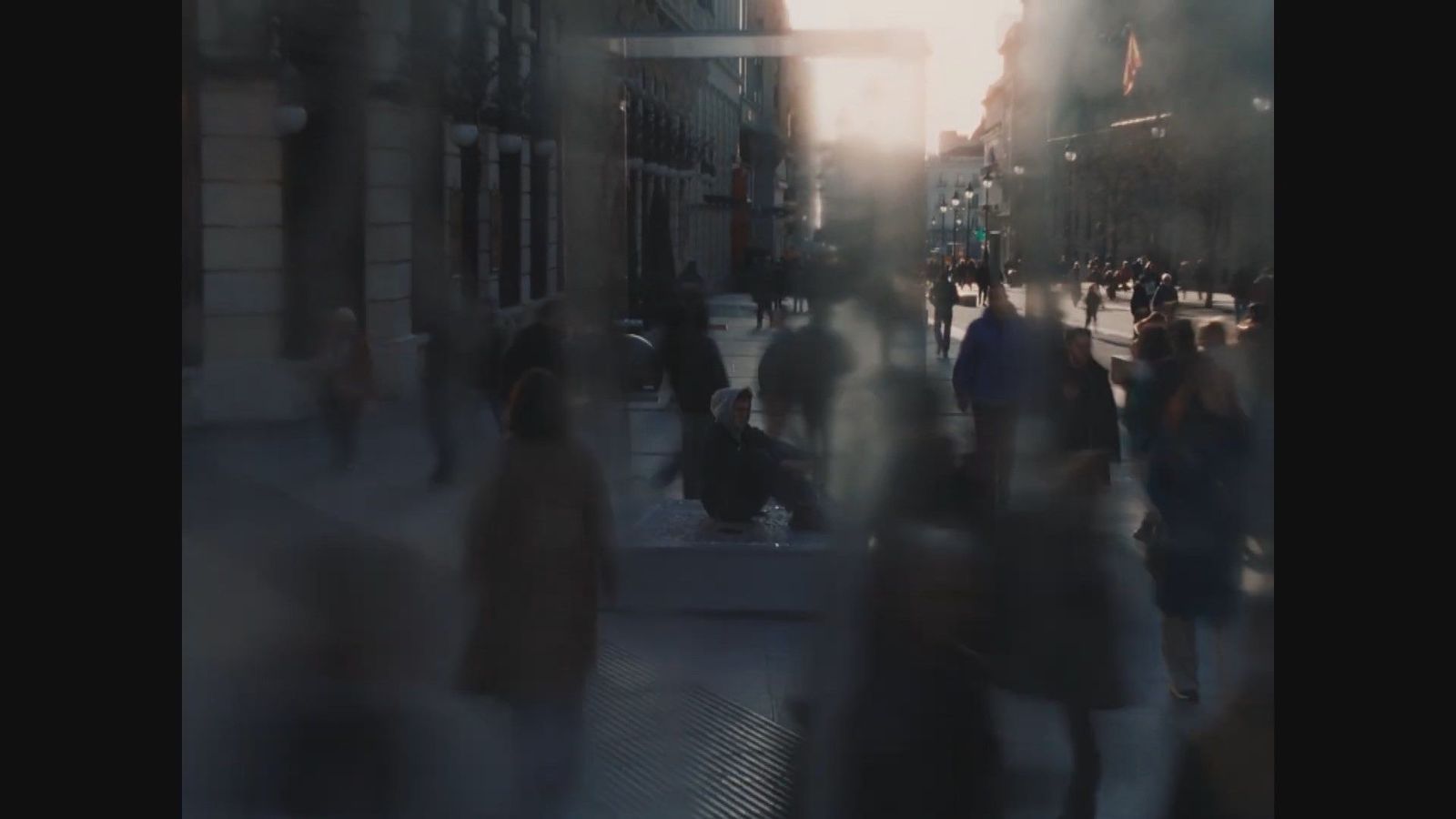 La soledad no deseada afecta a cinco millones de españoles y de todas las edades, según un estudio