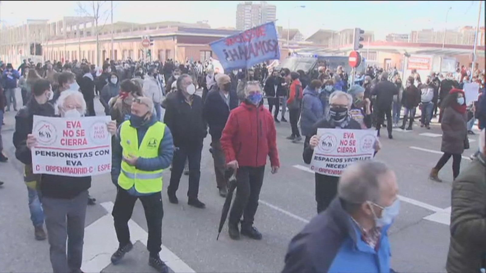 Cientos de personas se manifiestan en Madrid para rechazar el desalojo del Espacio Vecinal Arganzuela