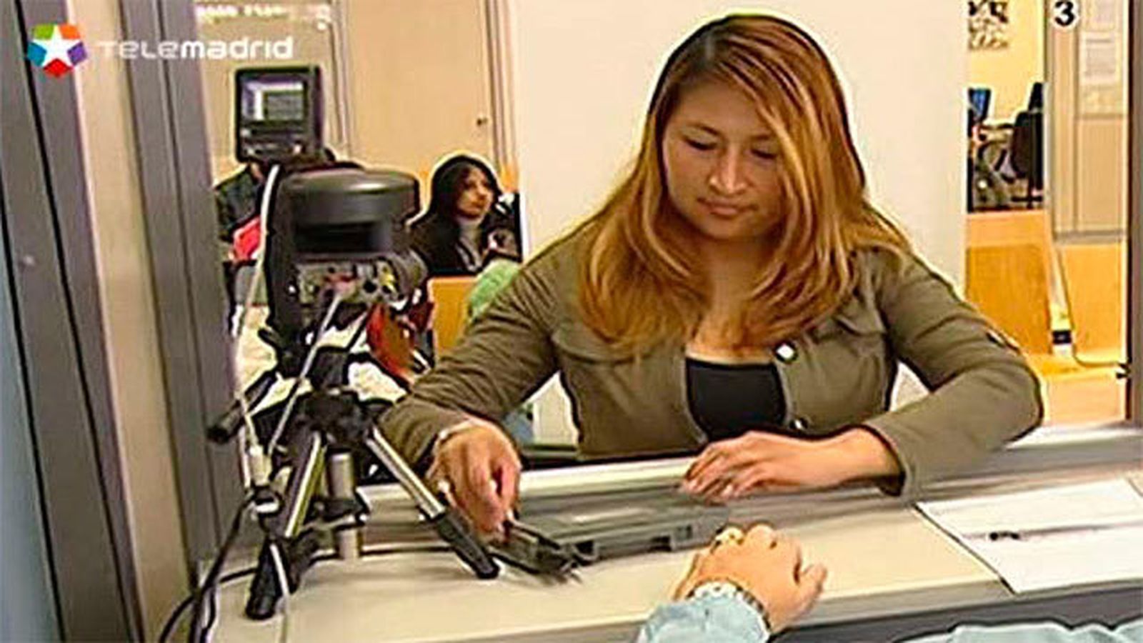 La inmigración aumentó un 12,5% en 2015 y dejó, por primeravez en 6 años, un saldo positivo