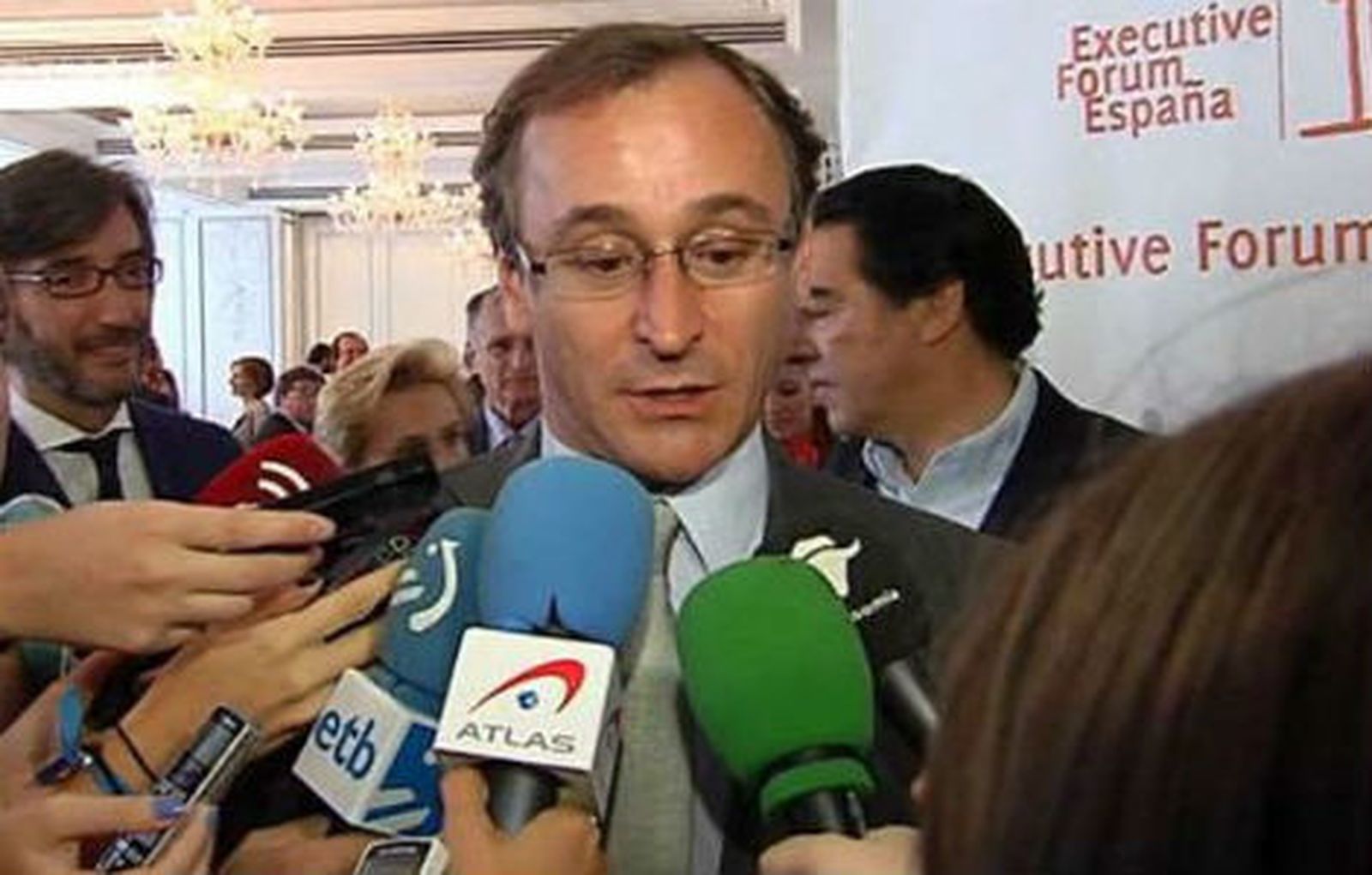 Alfonso Alonso: "Con la actual situación del PSOE, estamos más cerca de nuevas elecciones"
