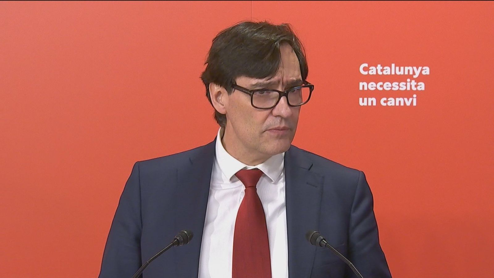 El 'efecto Illa' impulsa al PSC a disputarse el triunfo con ERC, según el CIS