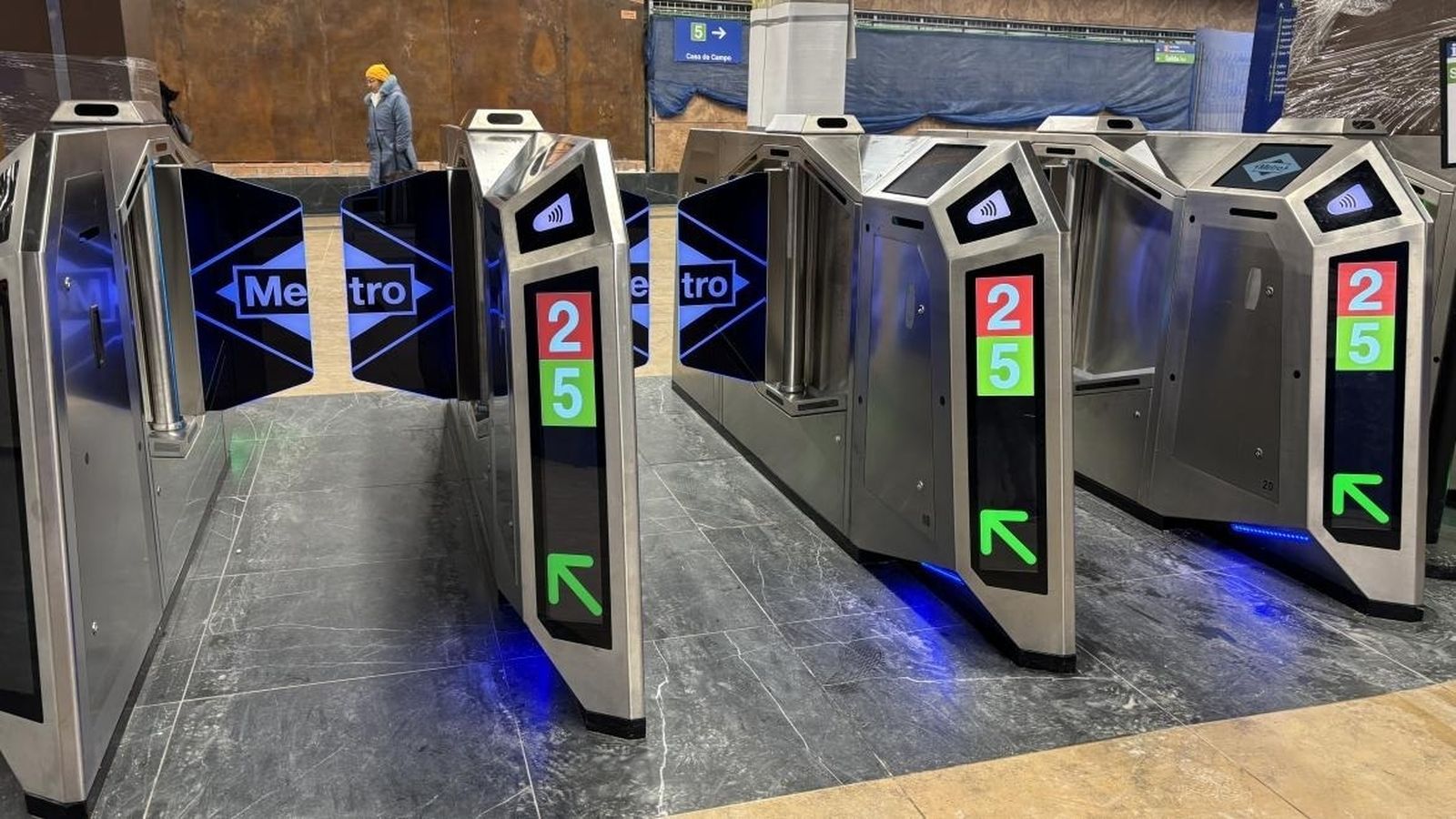 Nuevos tornos del Metro de Madrid