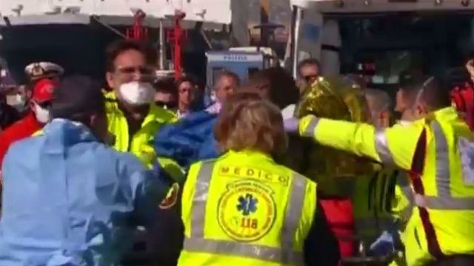Naufraga un barco con 700 inmigrantes al norte de la costa de Libia