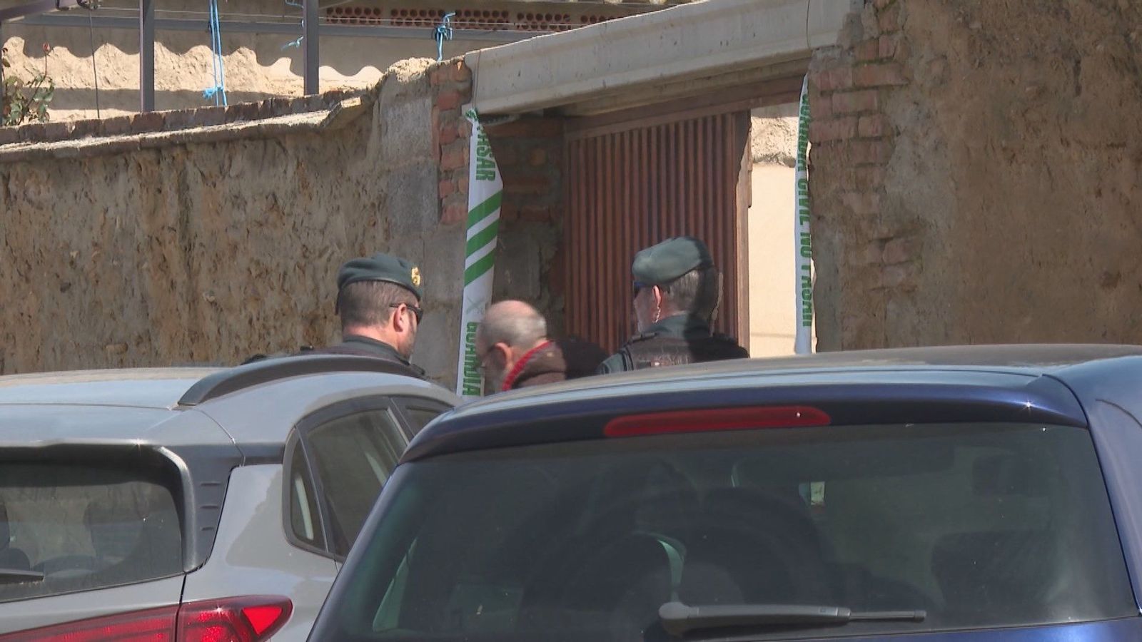 Los detenidos por la muerte de Francisca Cadenas llegan al juzgado entre gritos de "asesinos"