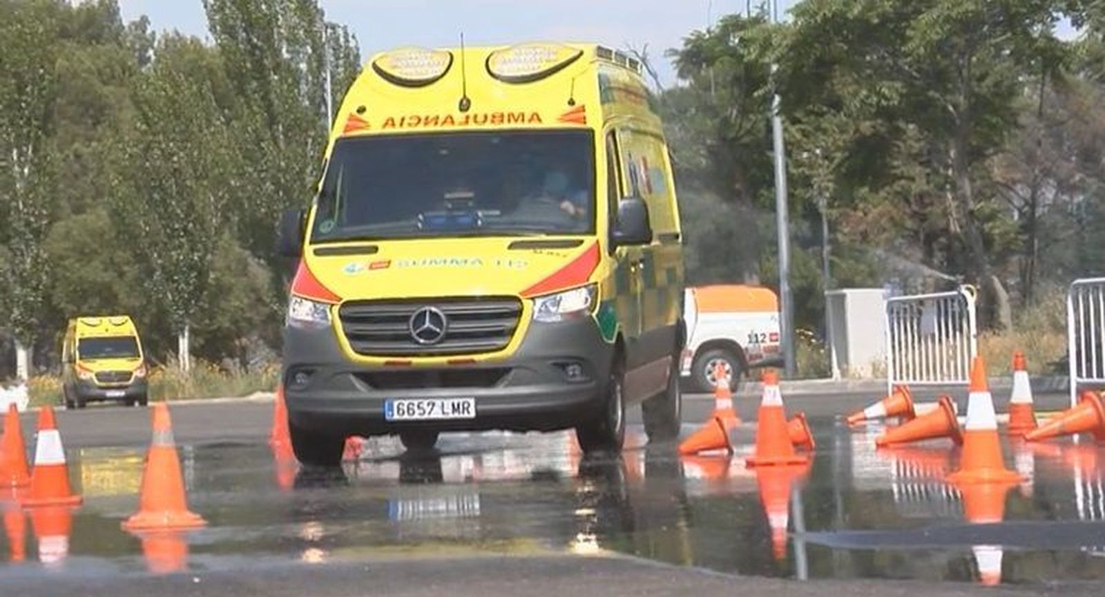 Así es conducir en una emergencia