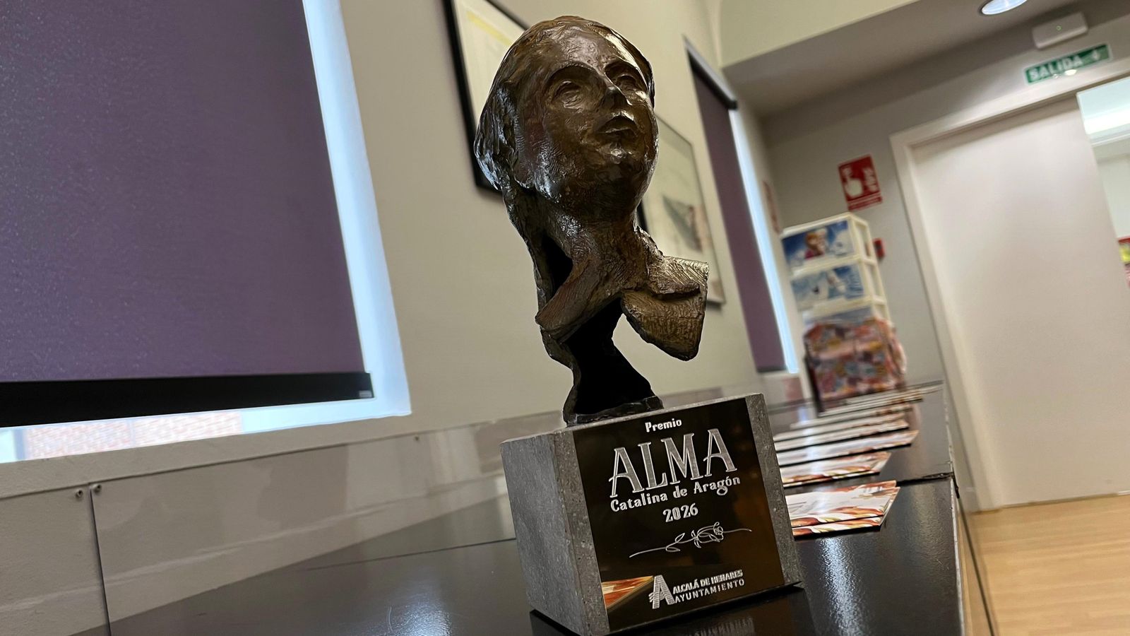 Premio Catalina de Aragón que entrega el Ayuntamiento de Alcalá de Henares