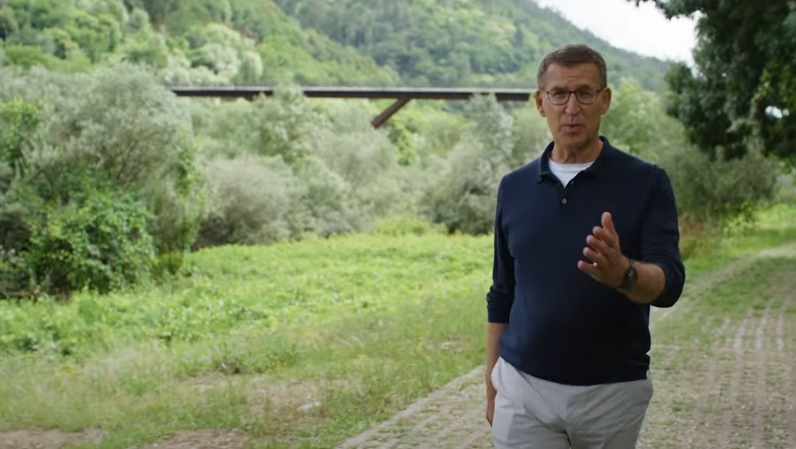 Feijóo se presenta  en un vídeo como "candidato a la Presidencia de todos los españoles"