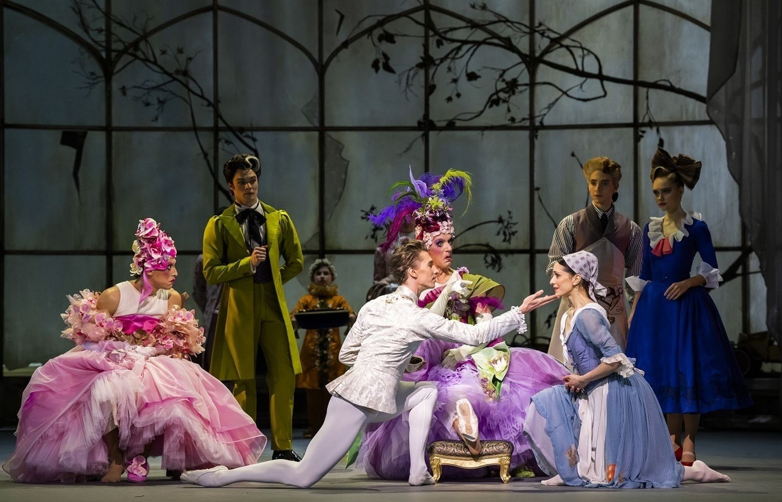 Escena de 'La Cenicienta' Frederick Ashton del Royal Ballet