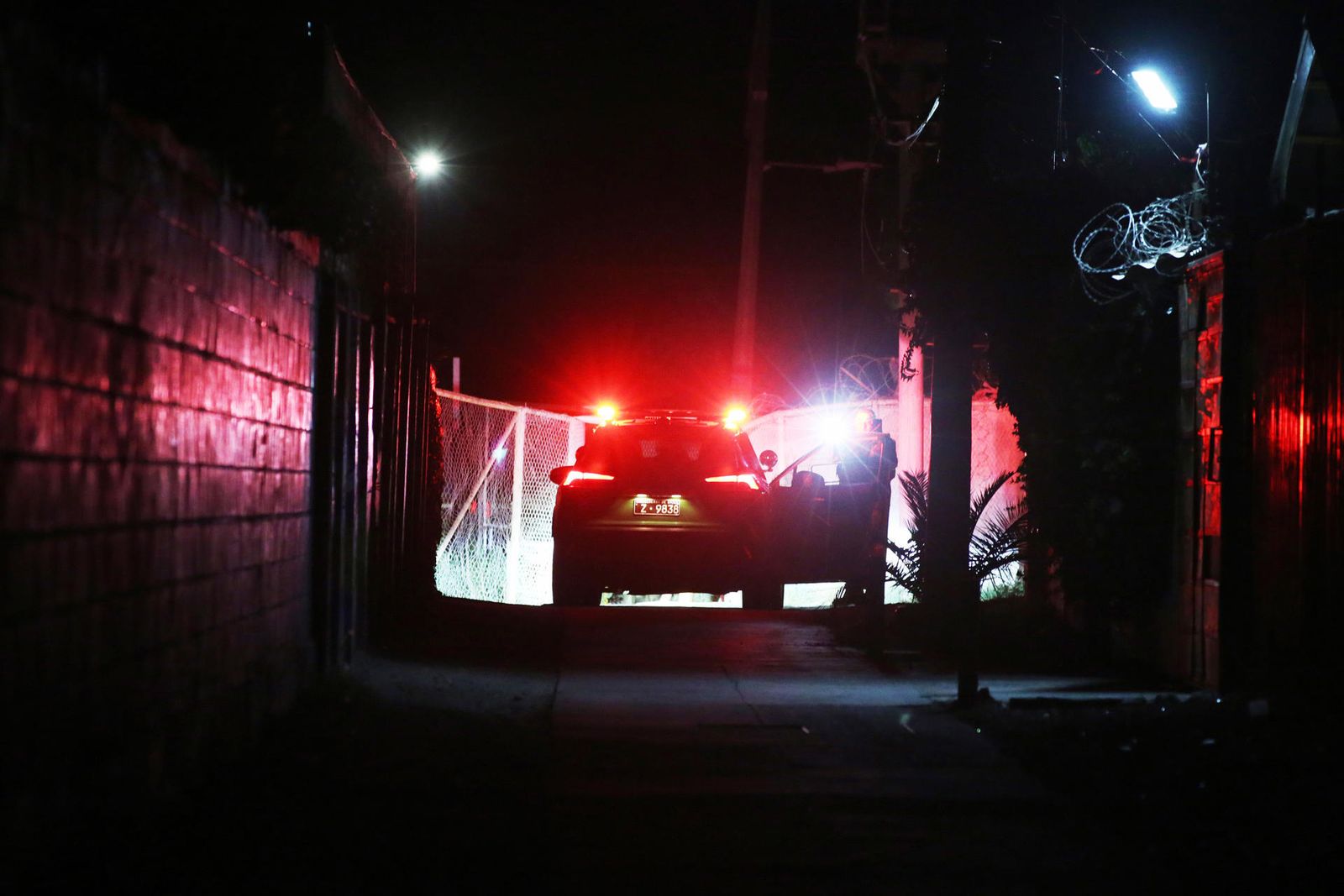 Una calle de Chile a oscuras