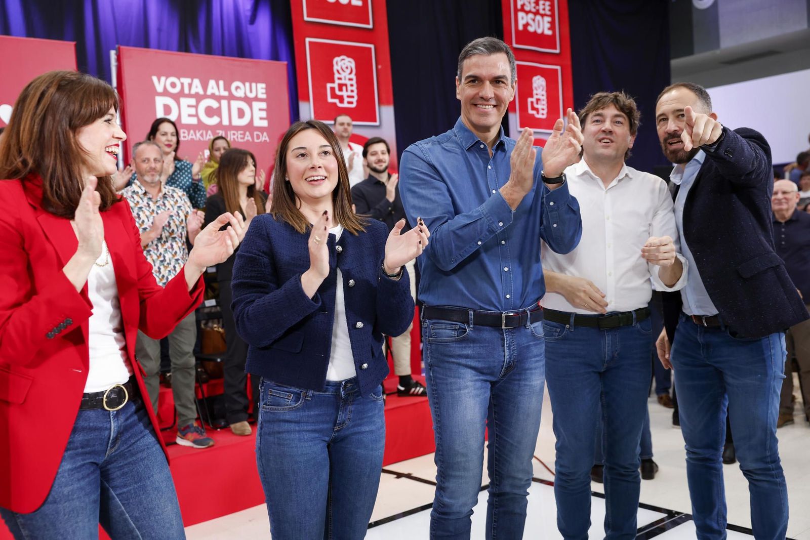 La polémica sobre la memoria democrática protagoniza el arranque de la campaña en el País Vasco