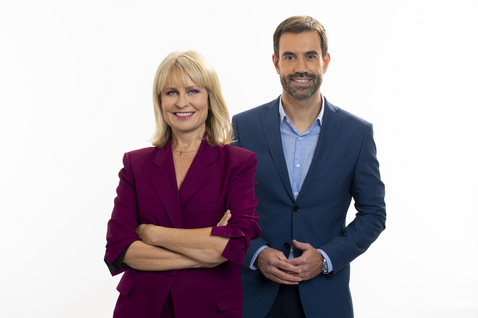 María Rey y Miguel Ondarreta, presentadores de '120 Minutos'.