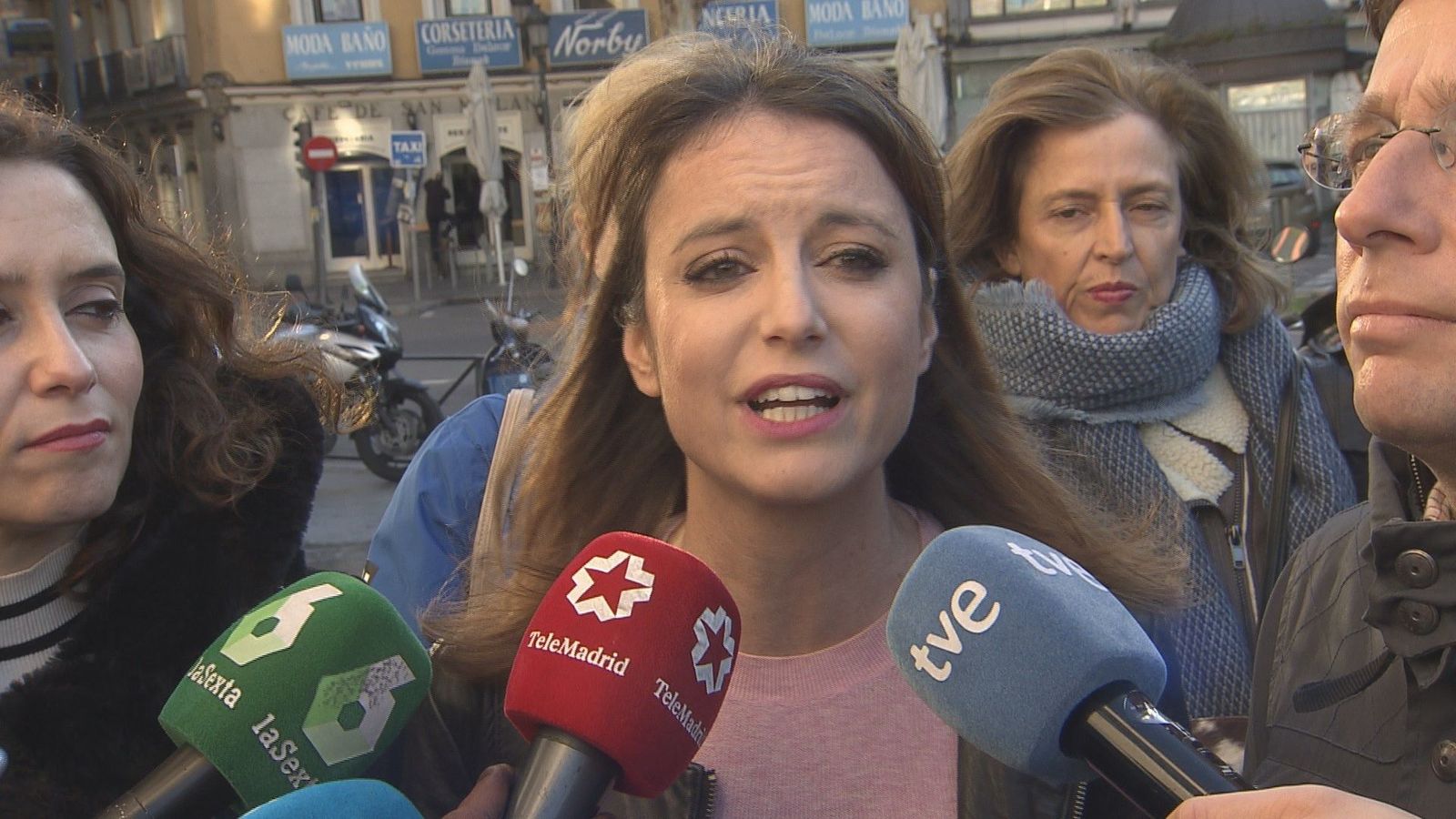 Almeida vería un lujo tener de número dos a Levy, que se "ciñe" a su tarea actual