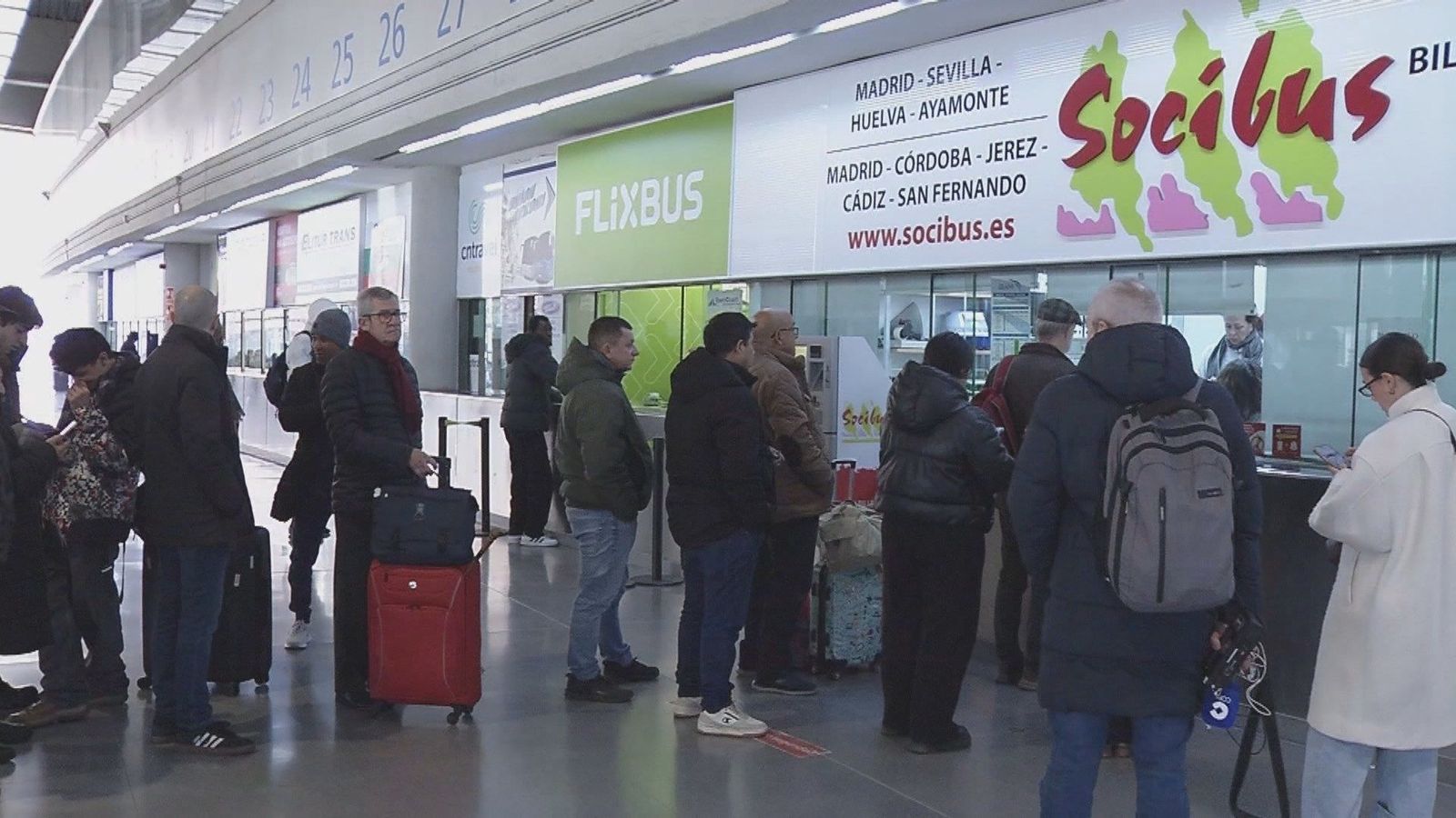El autobús se convierte en la alternativa preferida para viajar a Andalucía tras el accidente ferroviario de Adamuz