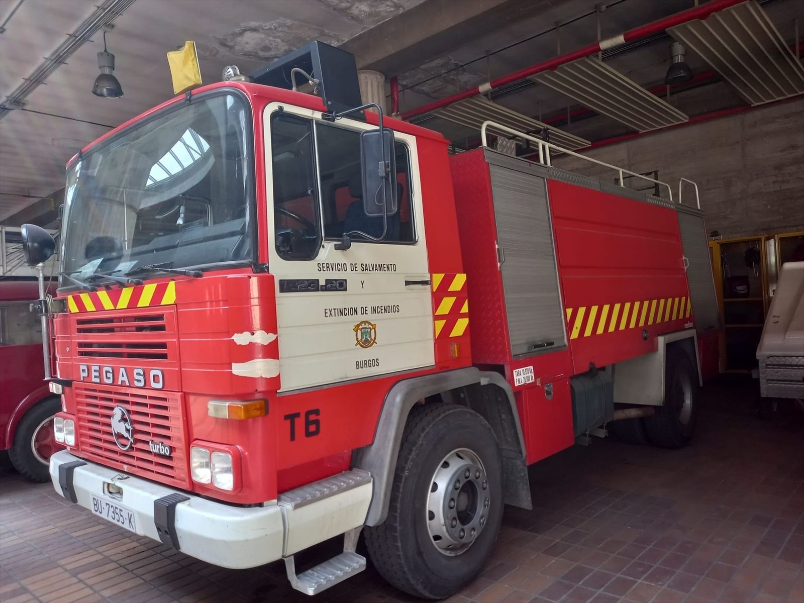 Camión de bomberos del Ayuntamiento de Burgos