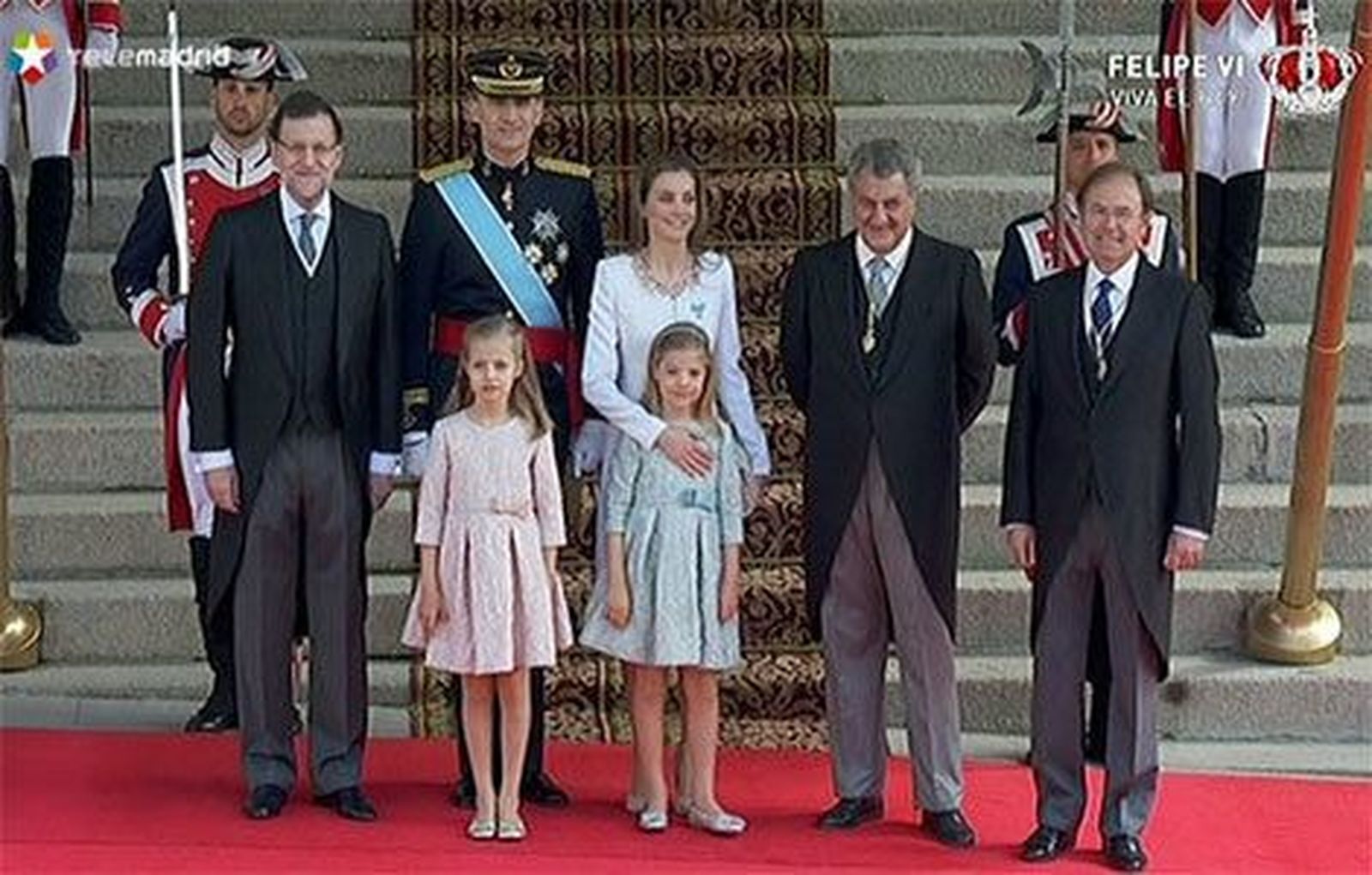 Rajoy recalca que la sucesión demuestra que la Constitución se cumple