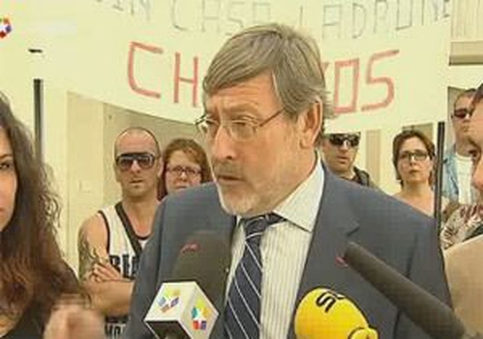 Lissavetzky critica la venta de pisos de EMVS a 'fondos  buitre'