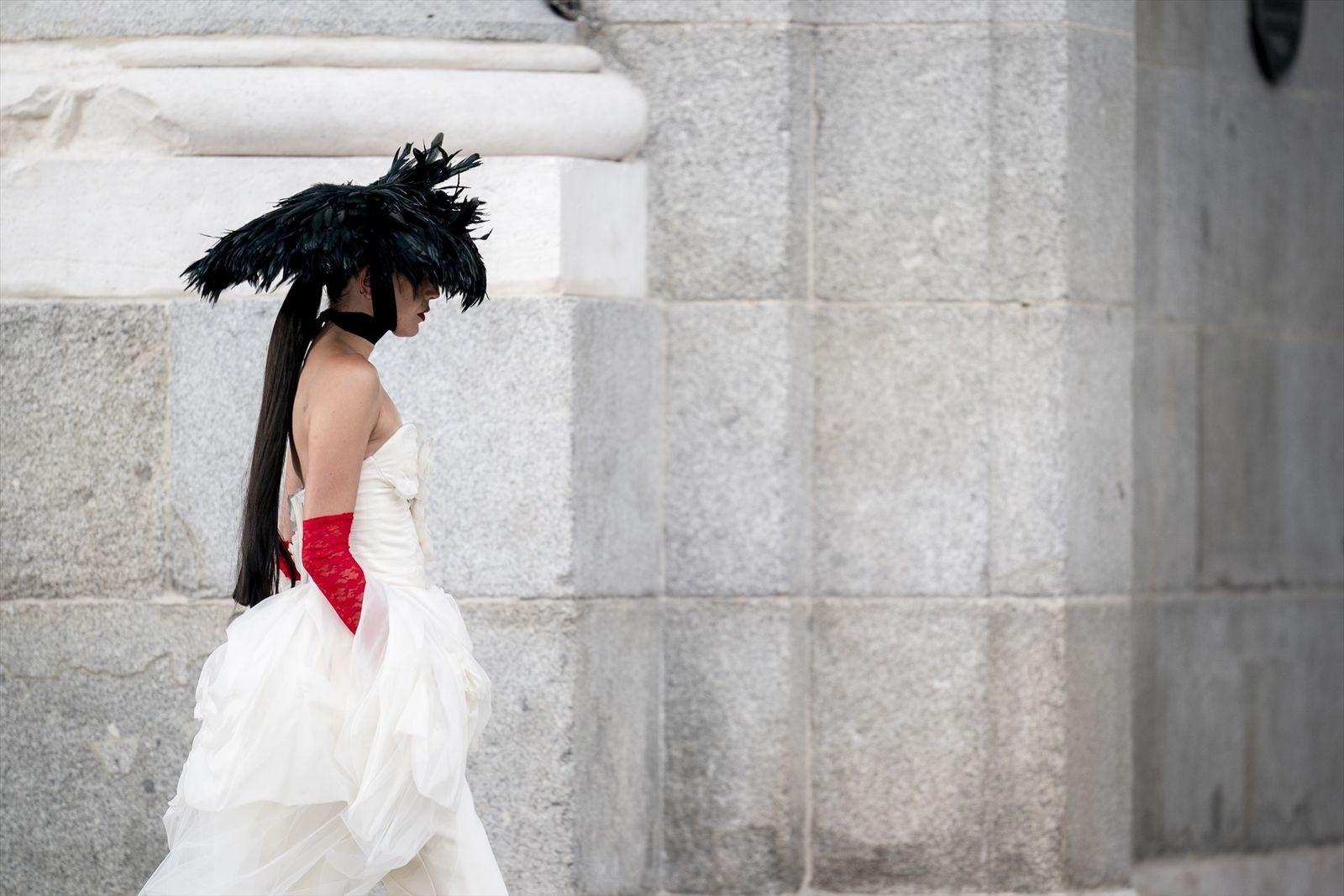Desfile en la Puerta de Alcalá, durante  el desfile de Madrid es Moda,