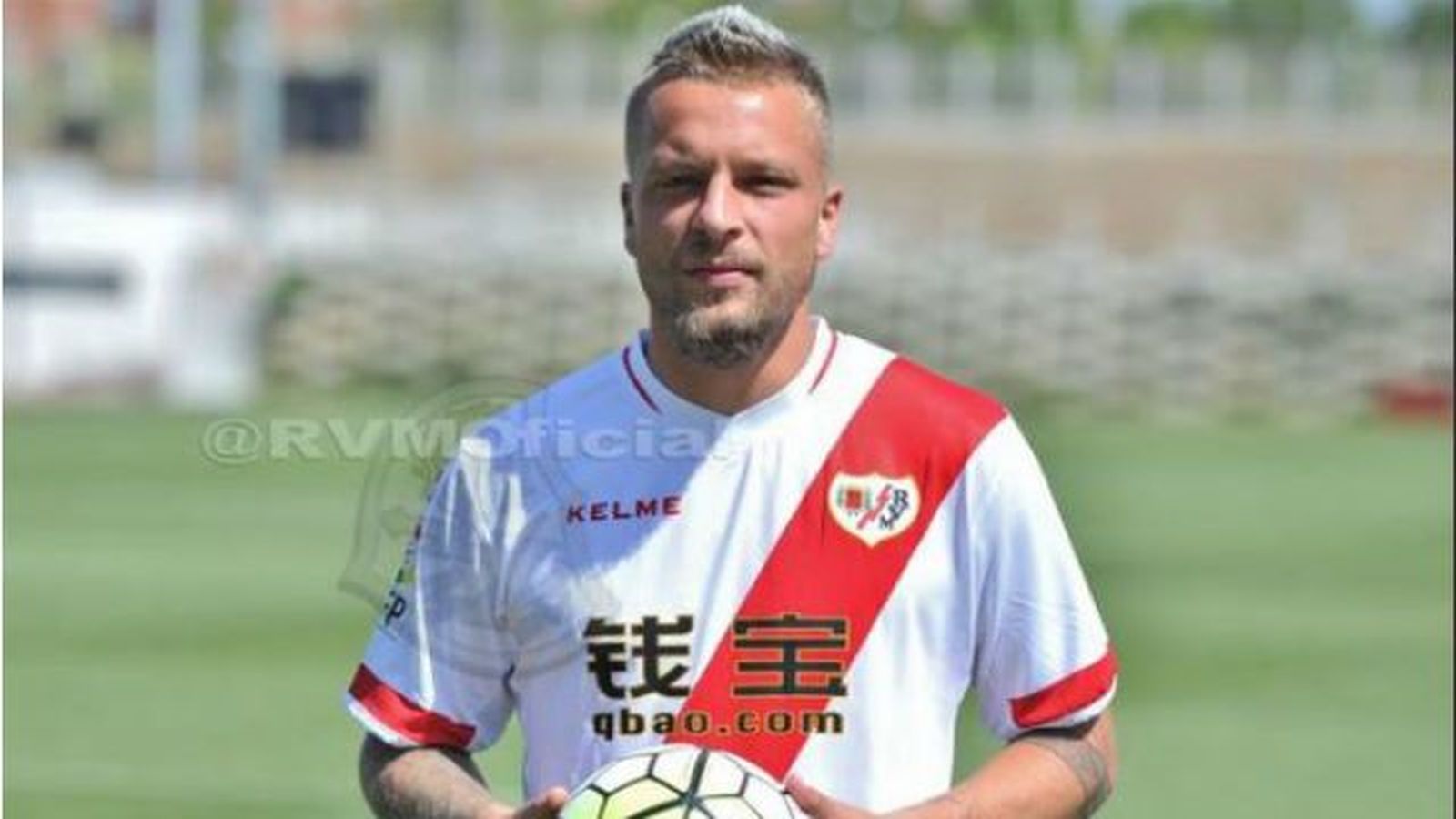 Ebert, presentado en el Rayo: "Espero que seamos la sorpresa de la Liga"