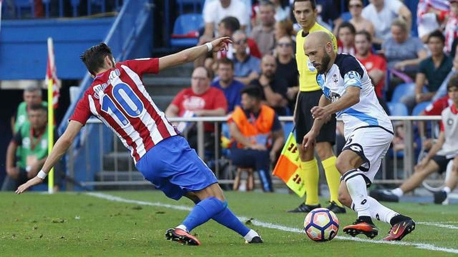 El Atlético busca afianzar la cuarta plaza ante el 'Dépor' de Mel