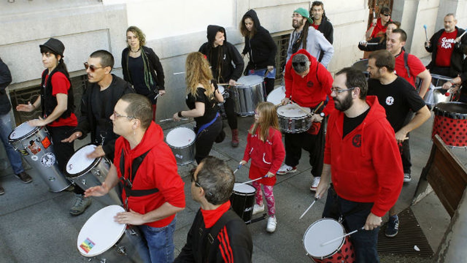 "Batukada" frente la Embajada de EE. UU.