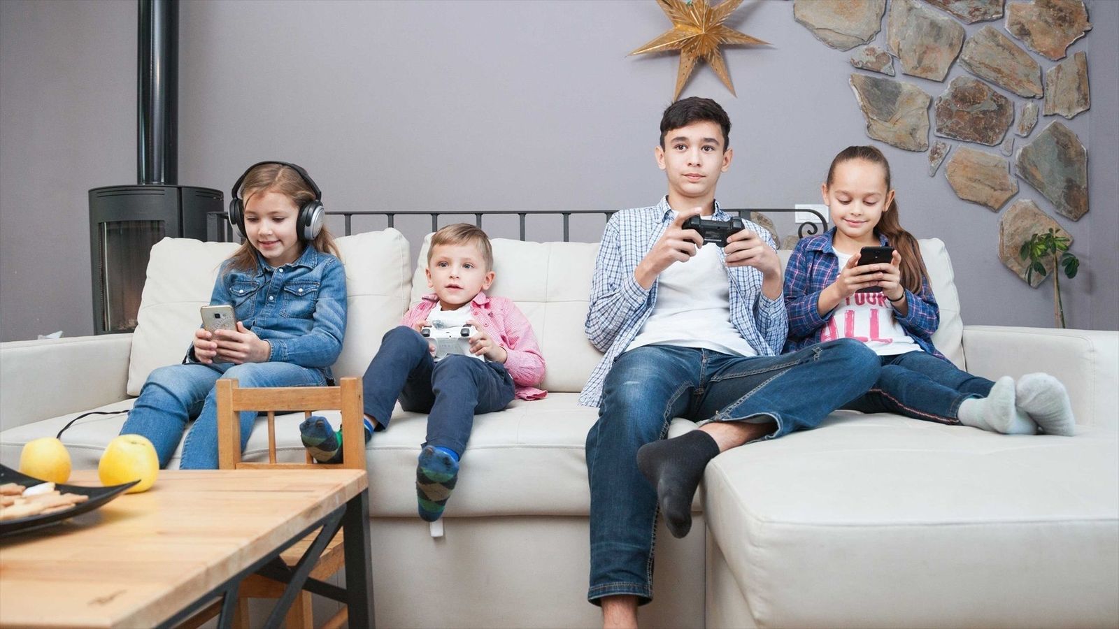 Siete de cada 10 niños supera el tiempo máximo recomendado frente a las pantallas