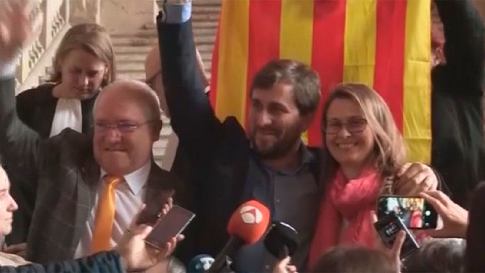 La Justicia belga rechaza la entrega de exconsejeros catalanes por errores "de forma"