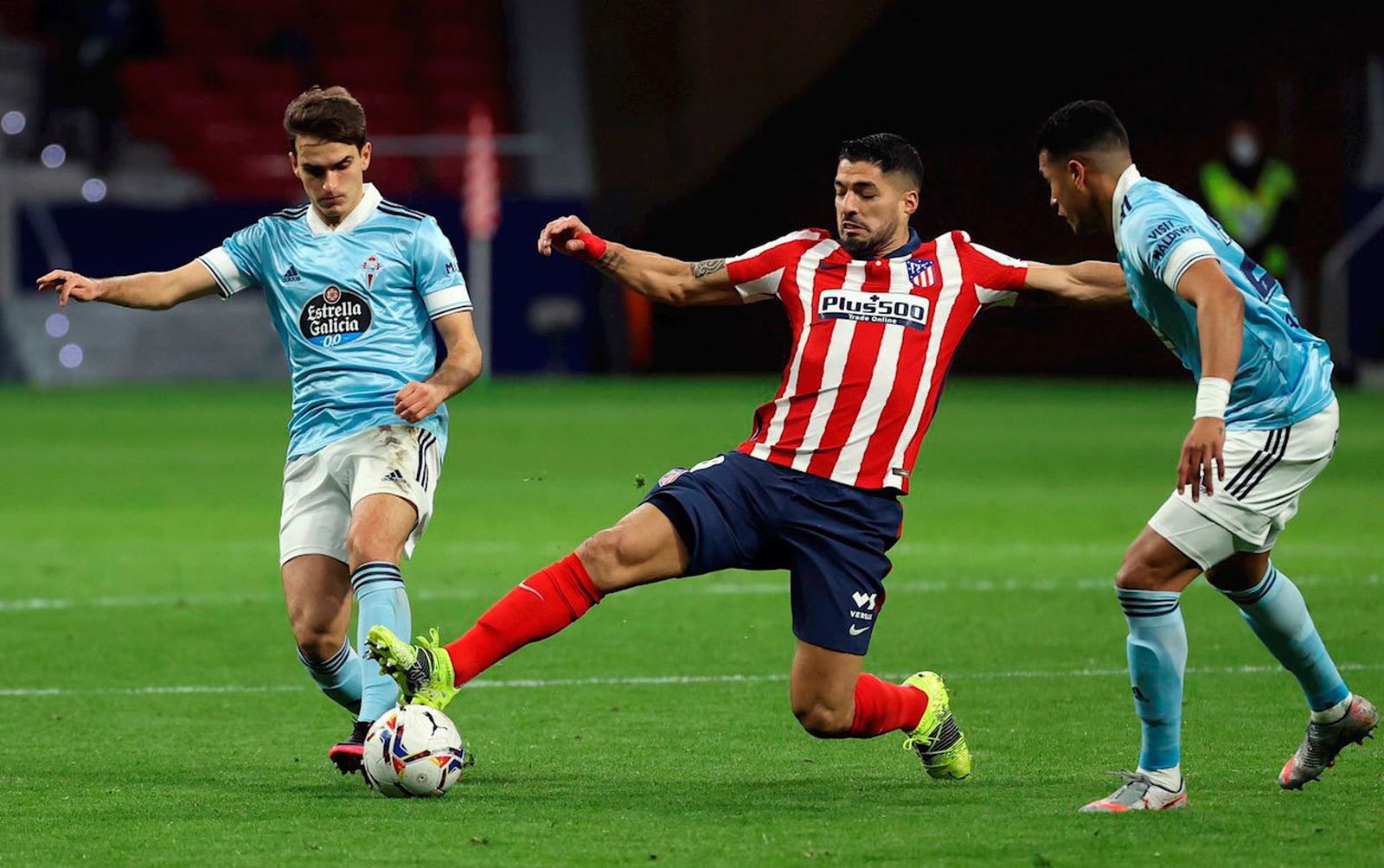 Luis Suárez ante el Celta
