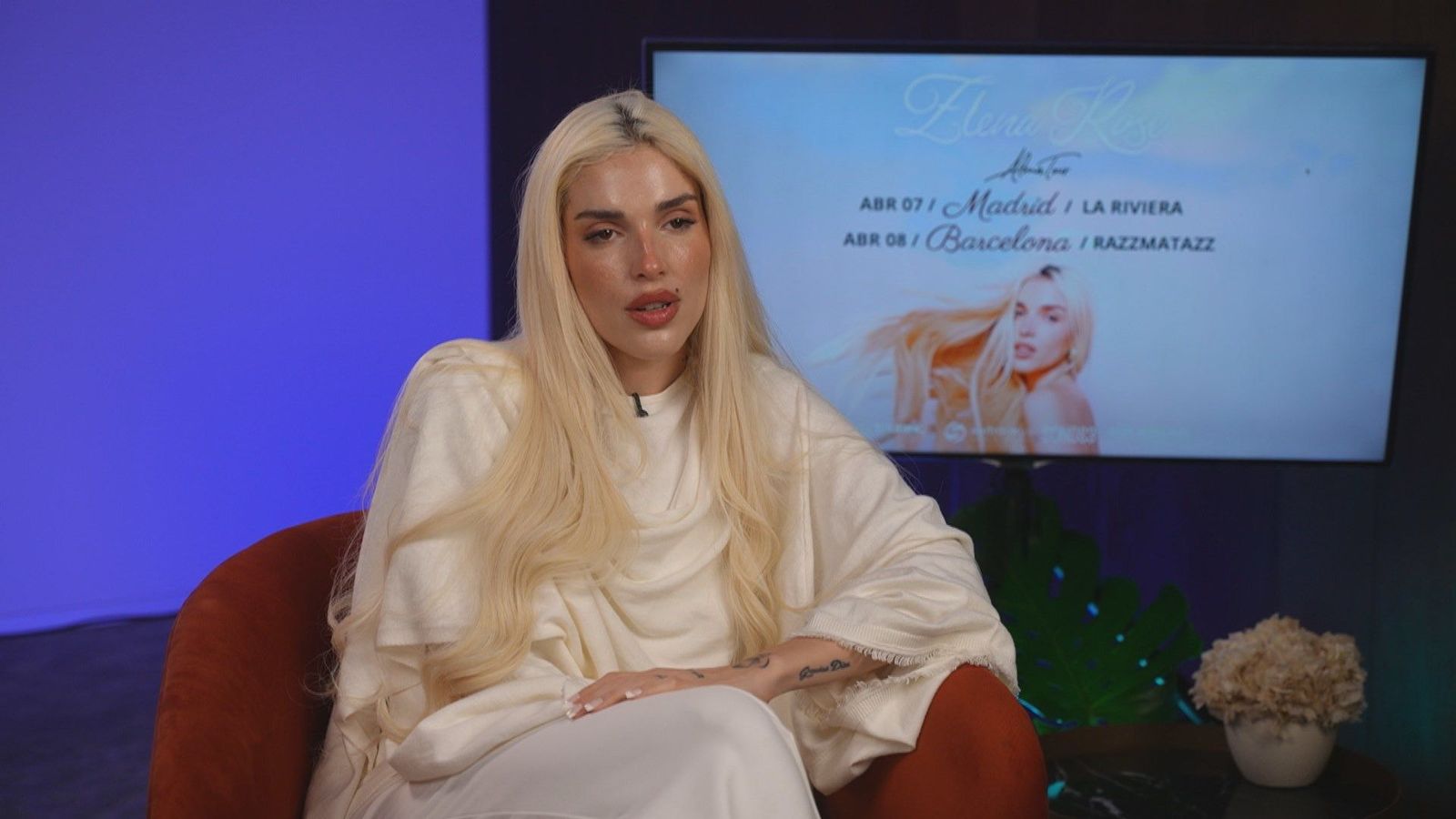 Elena Rose llega a España para presentar su primer álbum Bendito Verano